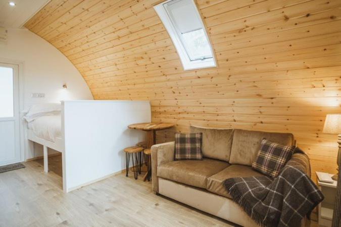 Carlton Manor Pods Apartment Aldbrough Exterior photo
